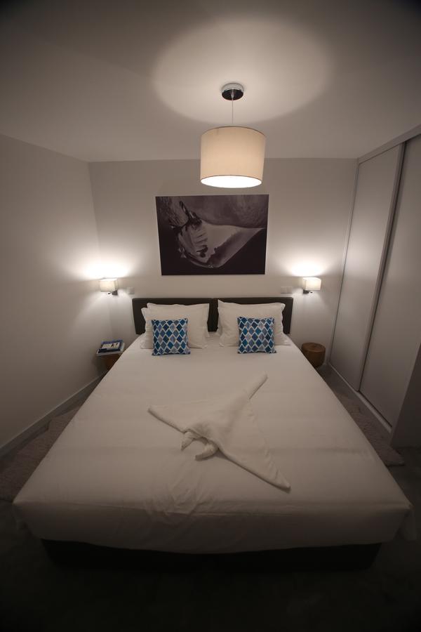 Manta Ray Lodge Horta  Luaran gambar
